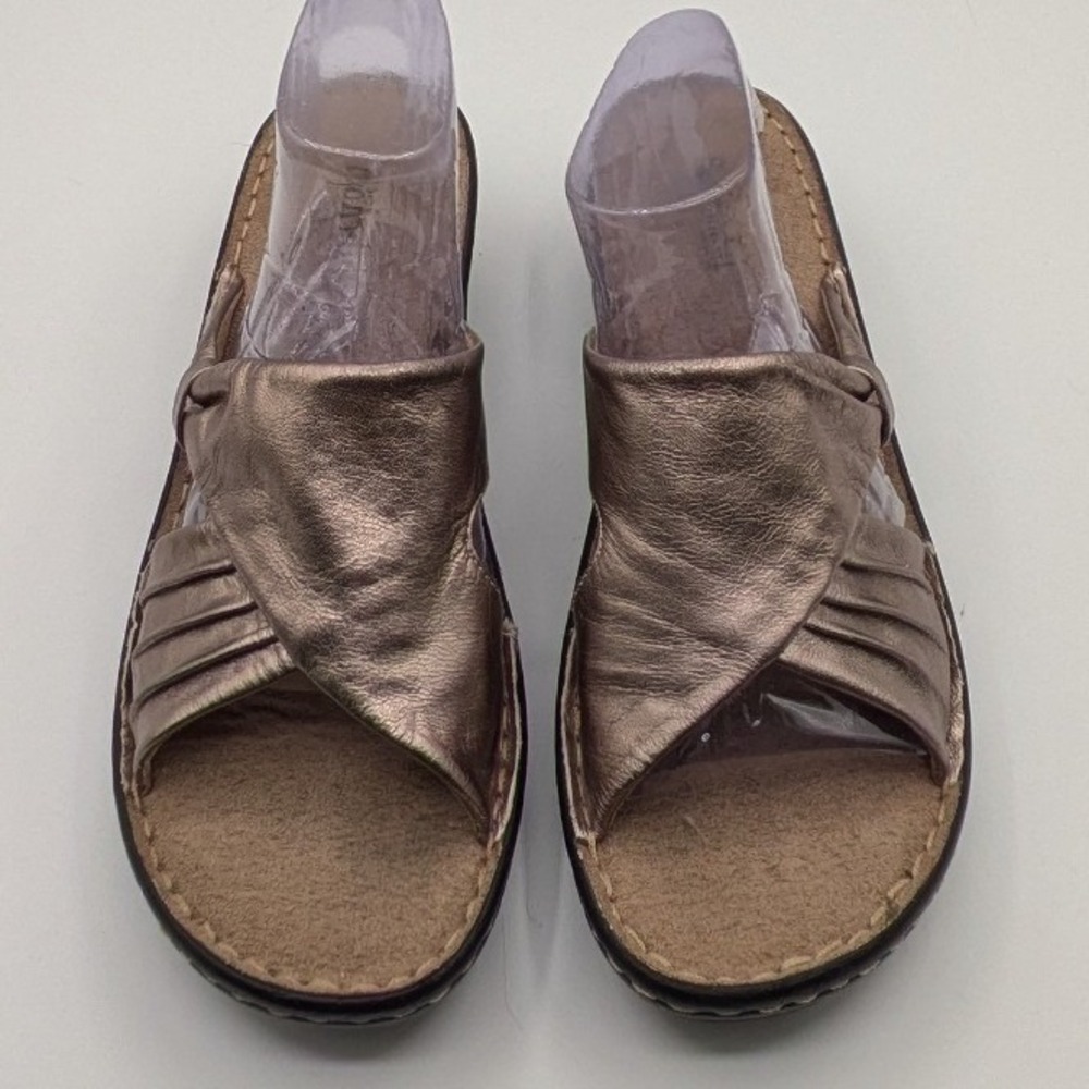 Bjorndal Size 7 $75 Metallic Bronze Leather Slide Cross Strap Wedge Heel Sandals